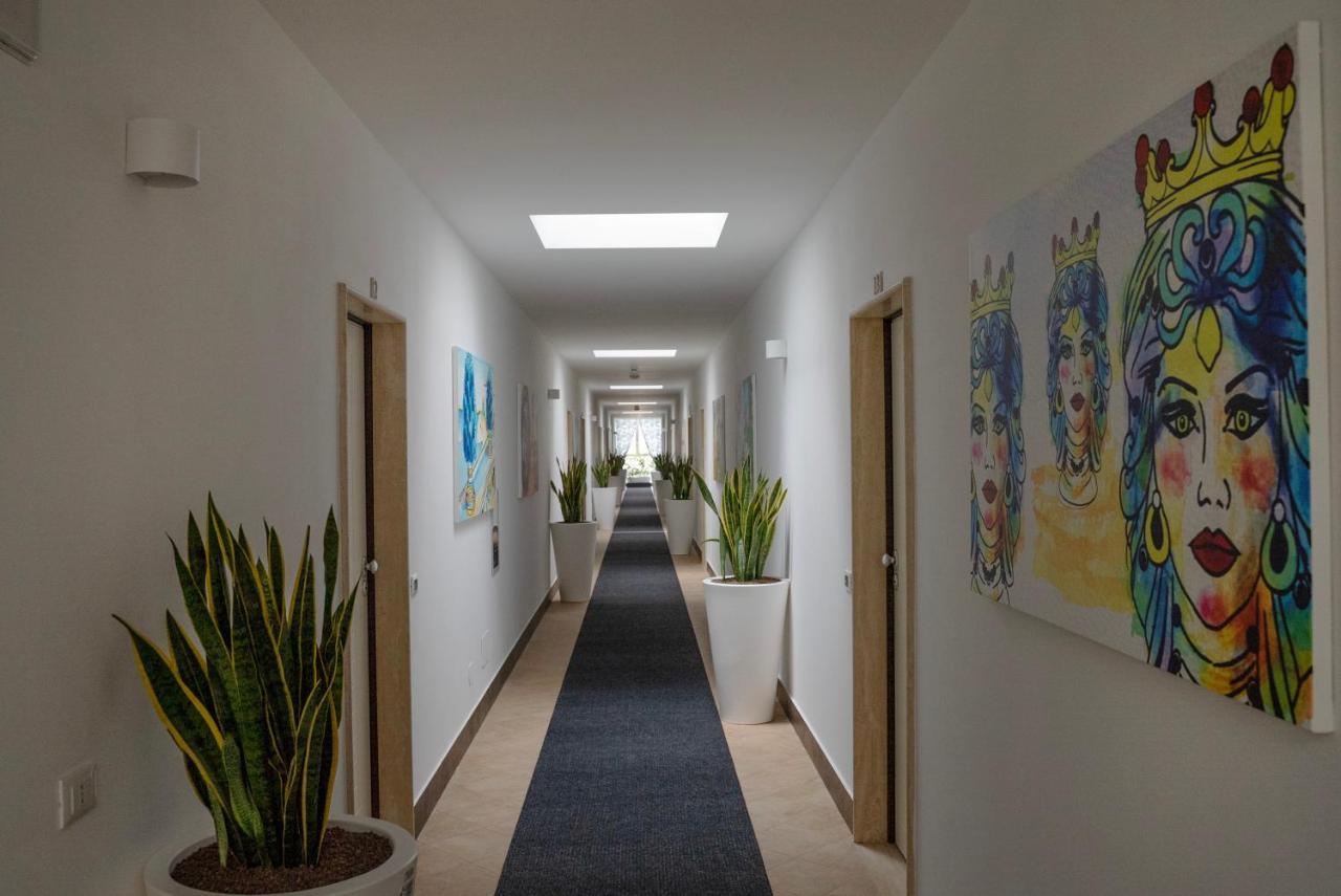 Oasi Smart Rooms Caltanissetta Exterior foto